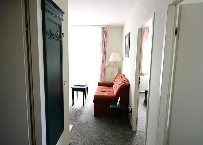 Hotel Rosenhof 02 *